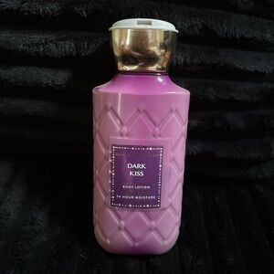Bath & Body Works Dark Kiss Body Lotion - Lavender and Gold
